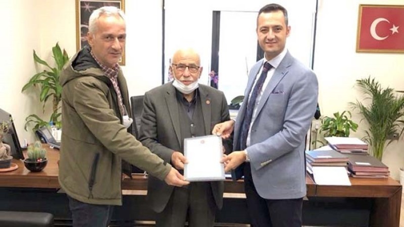 ÇÖĞÜRLÜK MAHALLESİ TAPULARINA KAVUŞTU