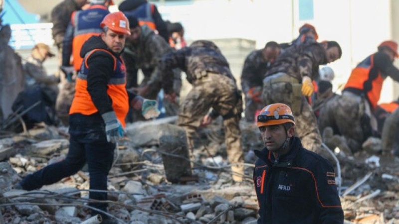 Depremde can kaybı 3 bin 432'ye çıktı