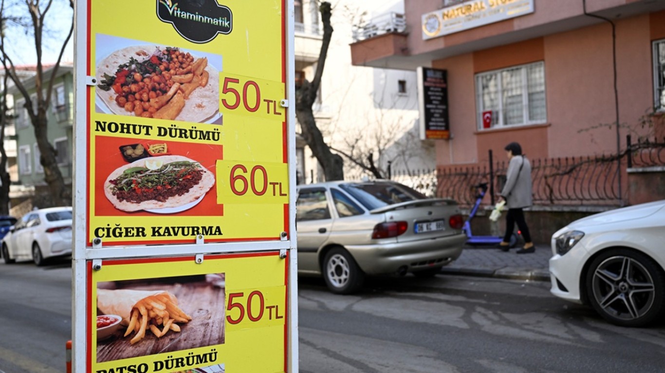 LOKANTA VE KAFELERDE YENİ DÖNEM BAŞLADI