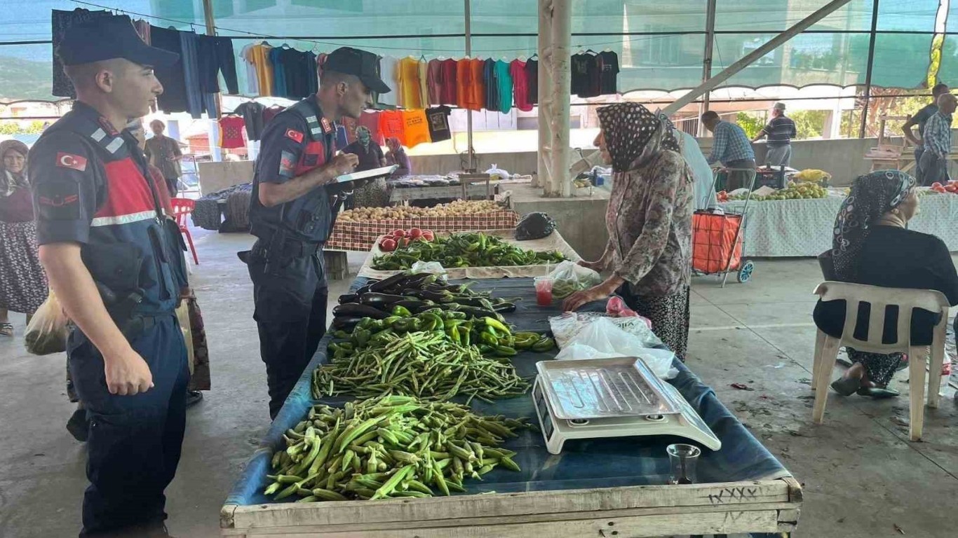 JANDARMA ÇİNE’DE VATANDAŞLARI UYARDI