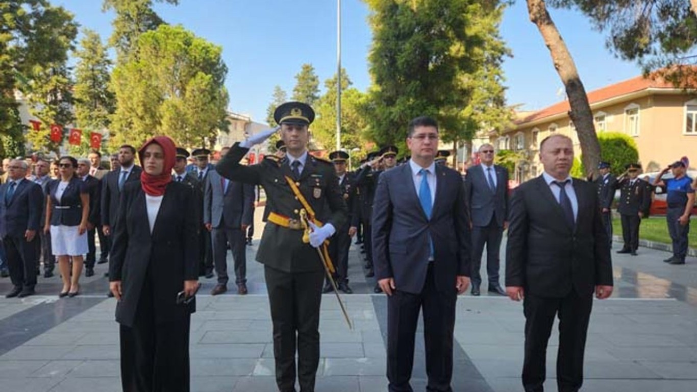 30 AĞUSTOS ZAFER BAYRAMI ÇİNE'DE DE KUTLANDI