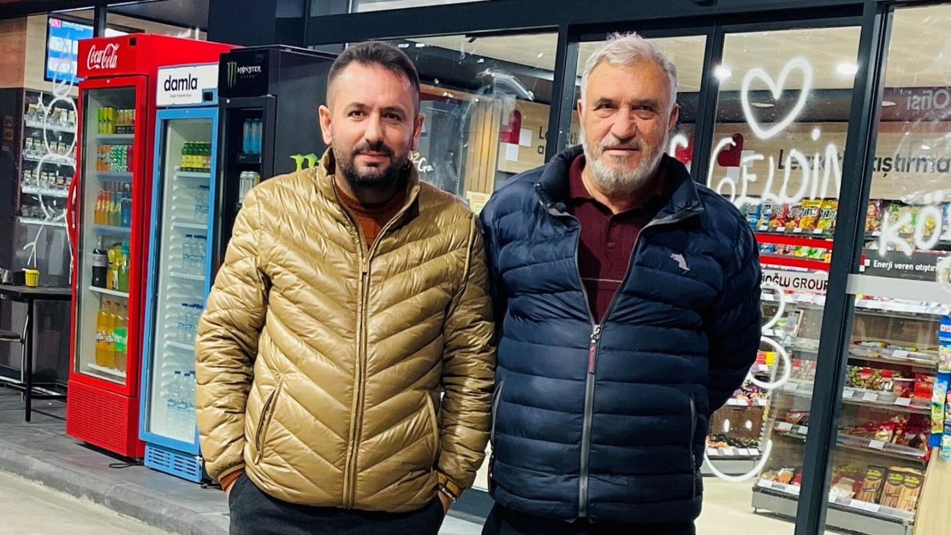 'GÖNÜL BAĞI YAŞLA DEĞİL BAŞLA OLUR EVLAT'