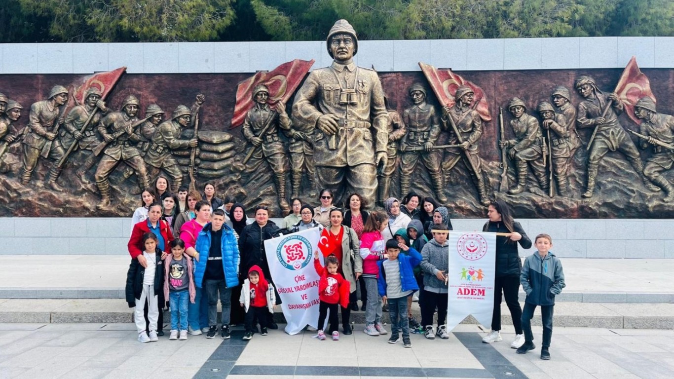 ÇİNE ADEM'DEN ÇANAKKALE GEZİSİ