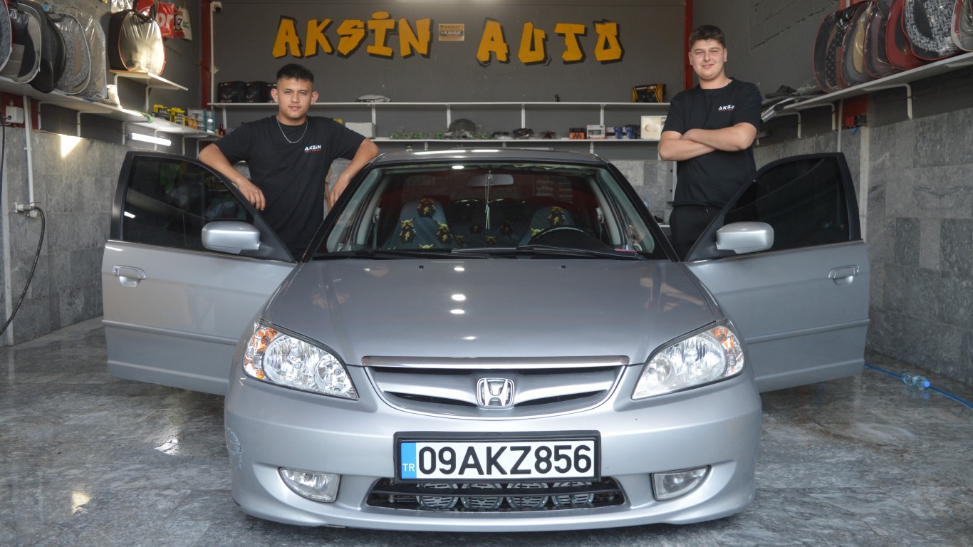 AKSİN AUTO YIKAMA HİZMETİNİZDE