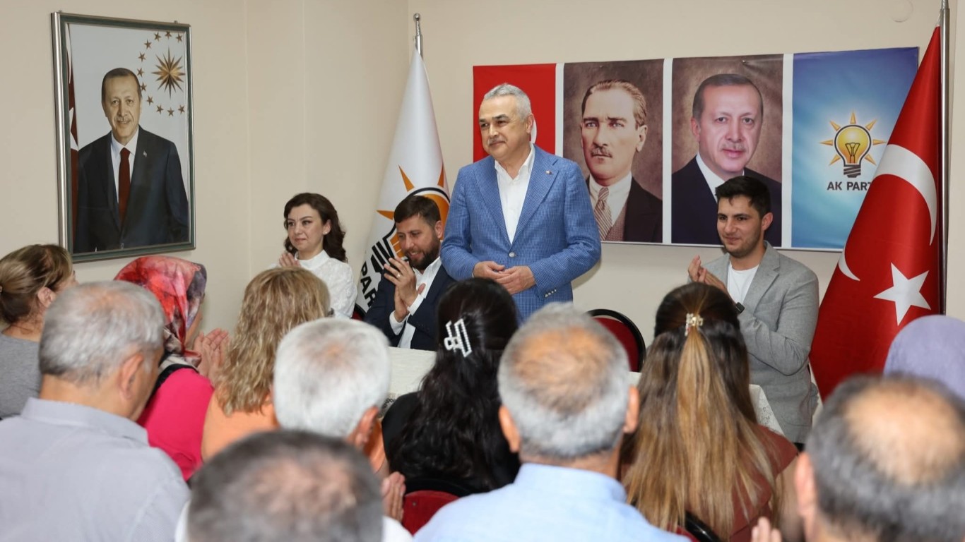 AK PARTİ ÇİNE TEŞKİLATI BAYRAMLAŞTI