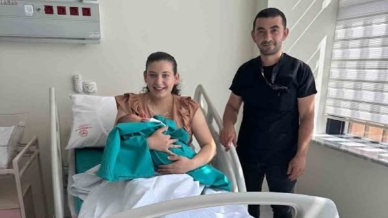 BU HASTANEDE ANNE OLMAK AYRICALIK