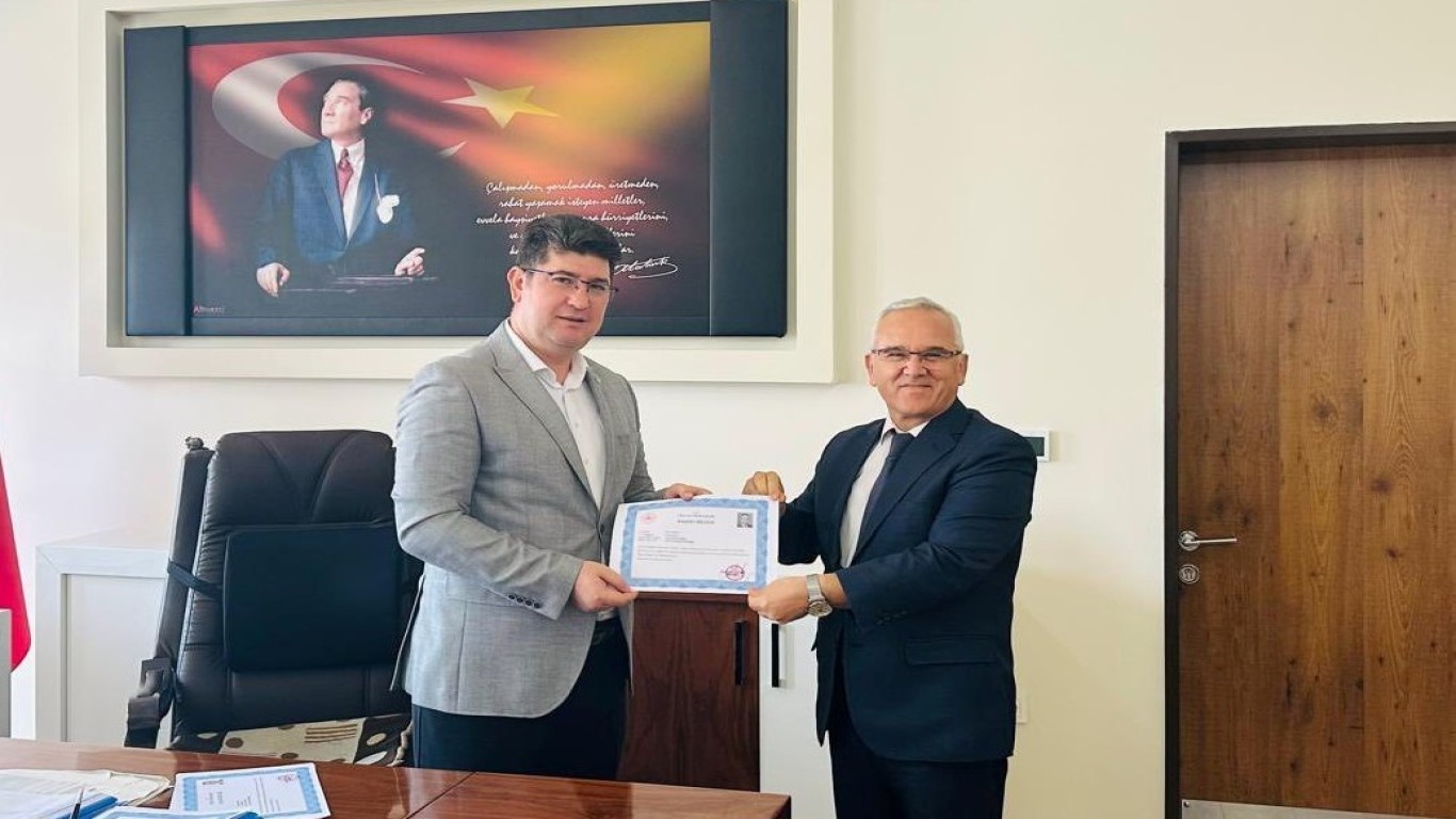 KAYMAKAM’DAN BAŞARI BELGESİ