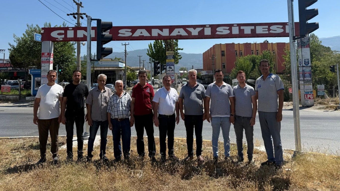 HÜDAVERDİ ÖNEL BAŞKAN ADAYLIĞINI AÇIKLADI