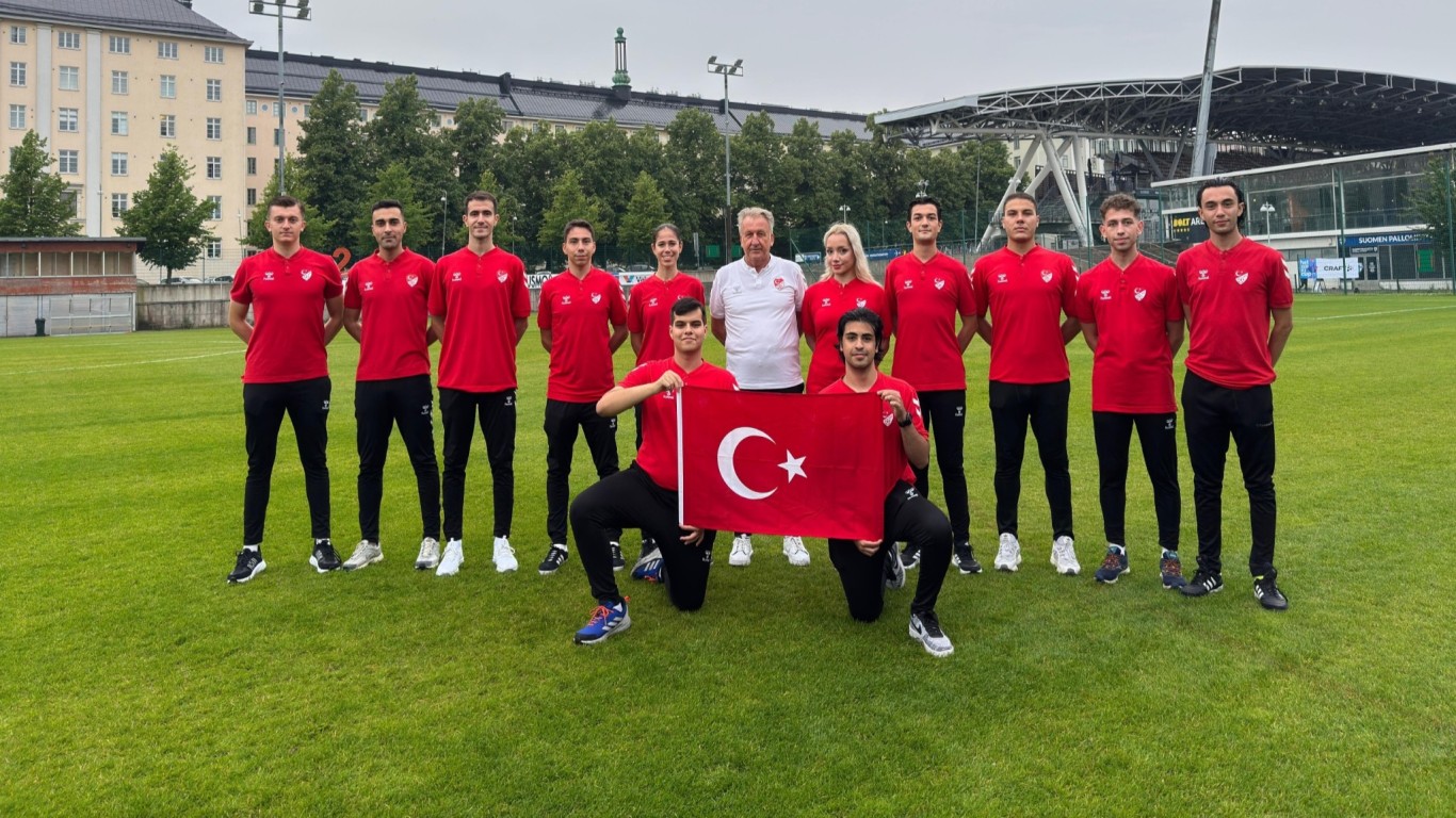 FUTBOL CAMİASINDA AYDIN'I GURURLANDIRAN BAŞARI