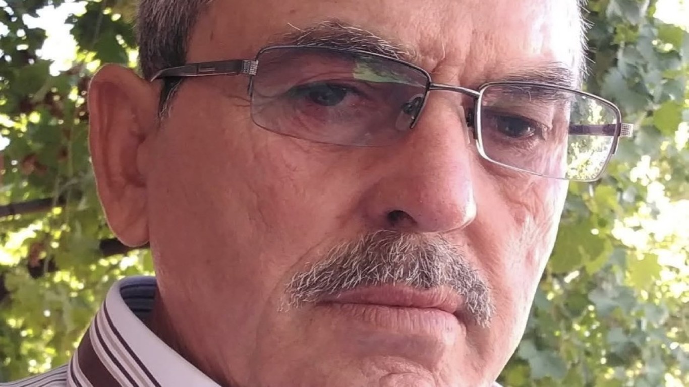 İNTİHAR EDEREK YAŞAMINA SON VERDİ