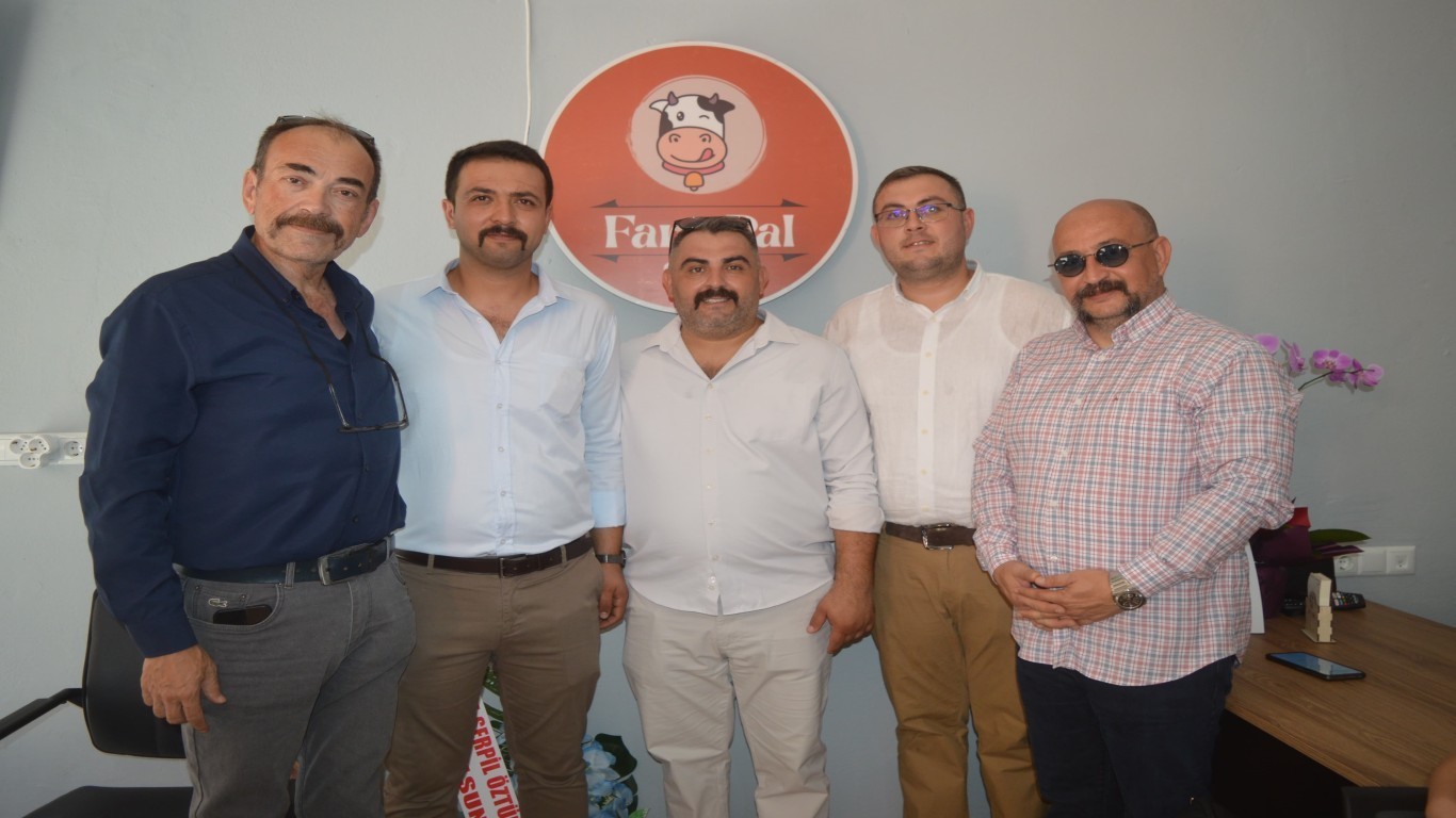 FARMPAL ÇİNE'DE ÜRETİCİLERİN YANINDA