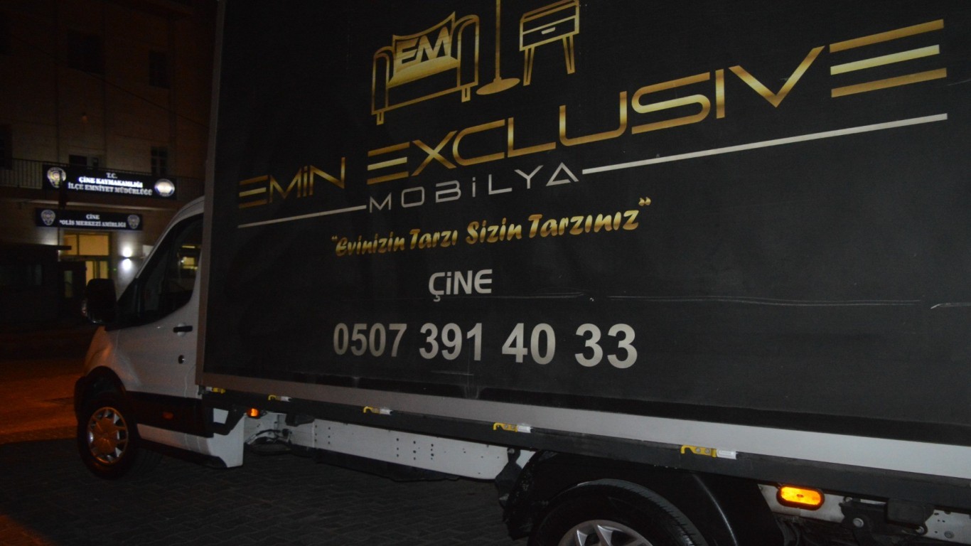 EMİN MOBİLYA İNDİRİMLERİYLE YAKALANDI