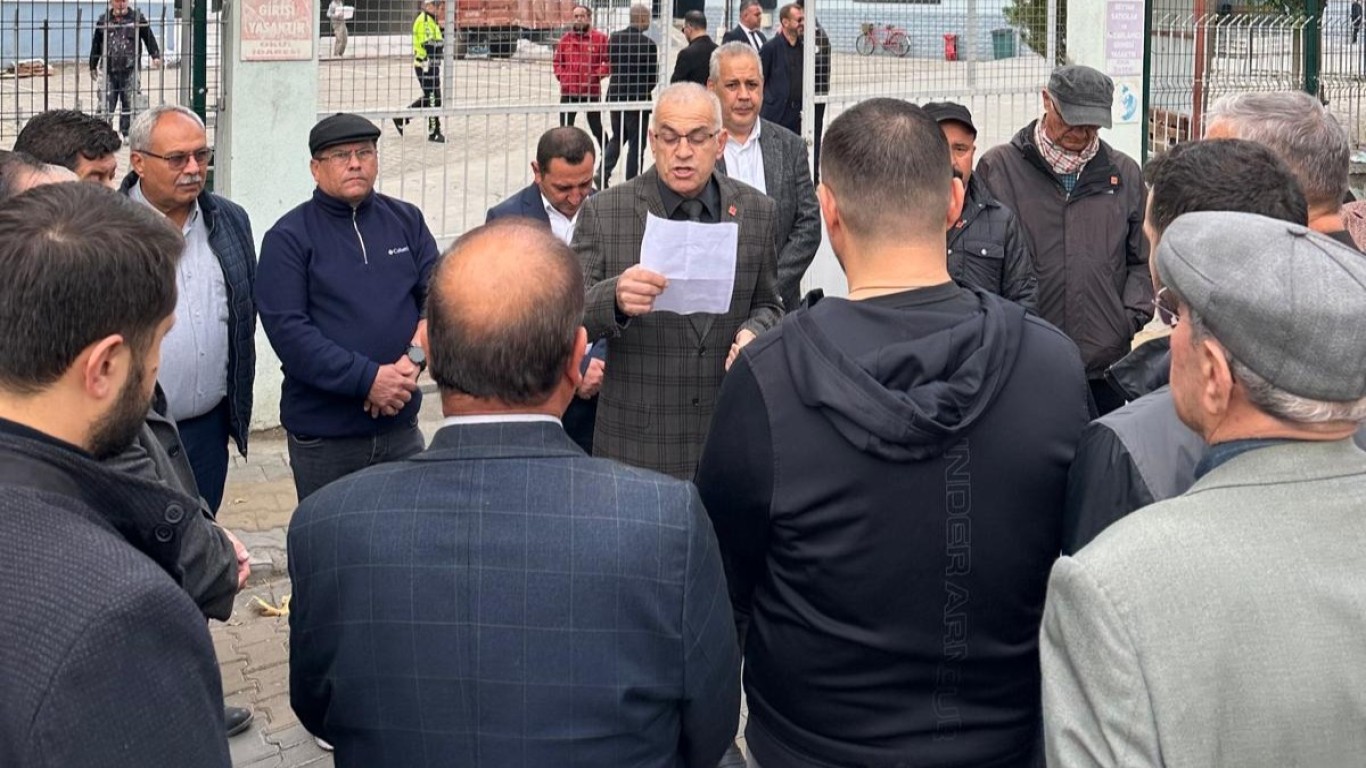 ŞAHİN: 10 KASIM BİR TATİL GÜNÜ DEĞİLDİR