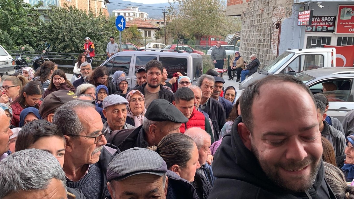 ÇİNE'DE GÜMRÜK HOME YOĞUN İLGİ