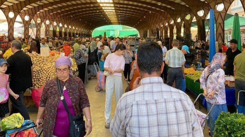 ÇİNE'DE PAZARIN GÜNÜ DEĞİŞTİ! BAŞKAN KIVRAK DUYURDU