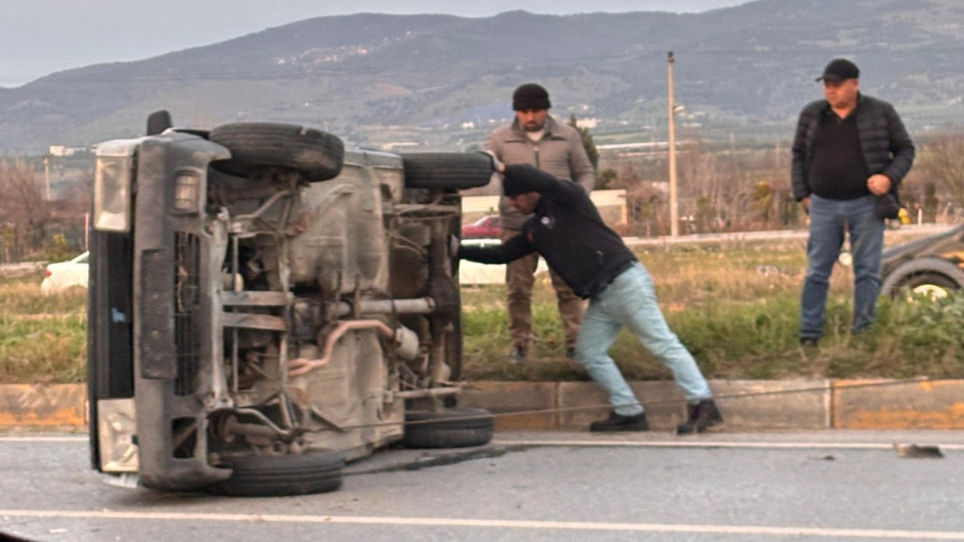 Çine’de Korkutan Kaza: Otomobil Takla Attı