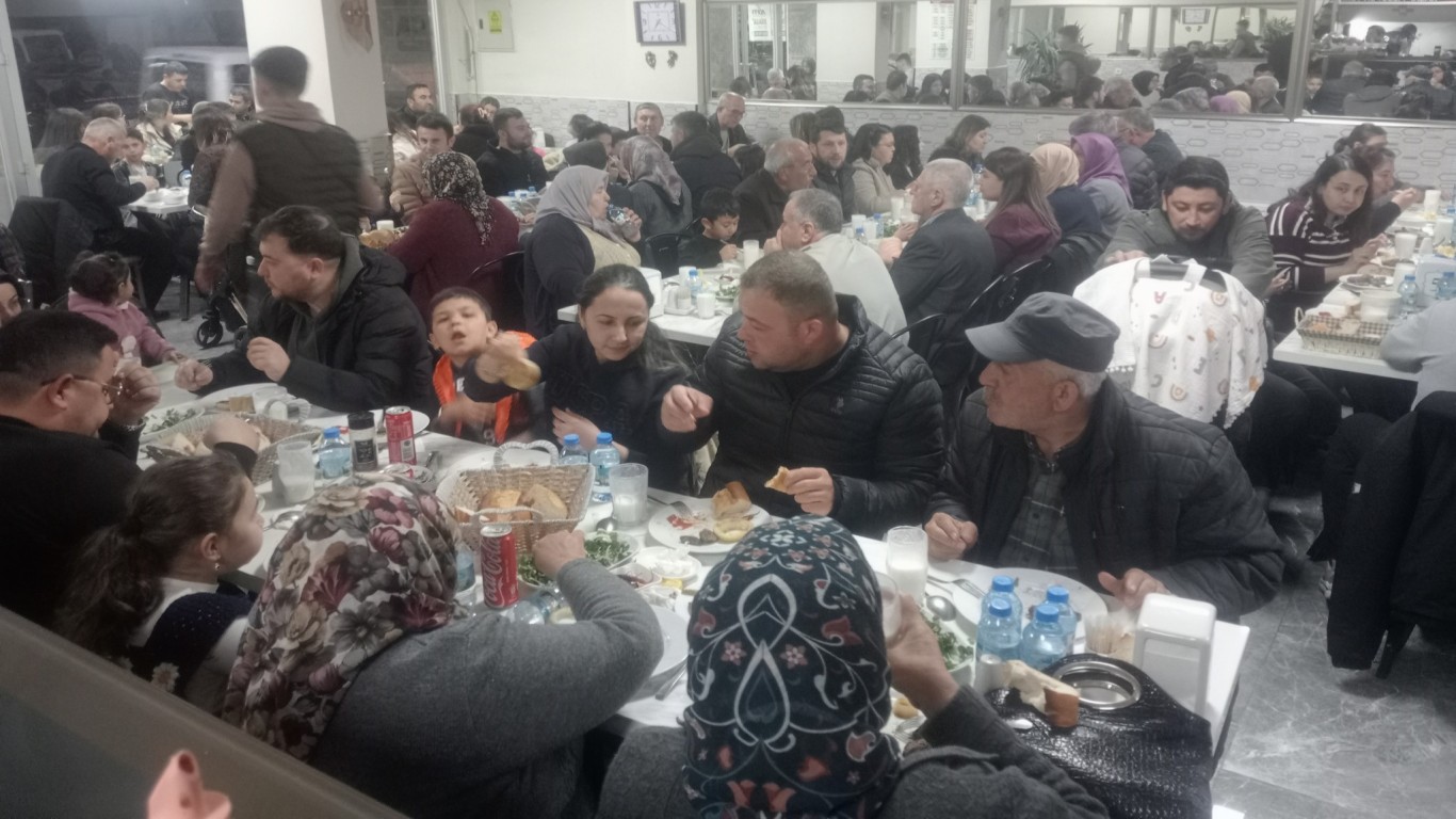 KASAP MESUT DEMİR FARKIYLA: RAMAZANIN BEREKETİ DOĞA ET IZGARA’DA SOFRALARA TAŞINIYOR!