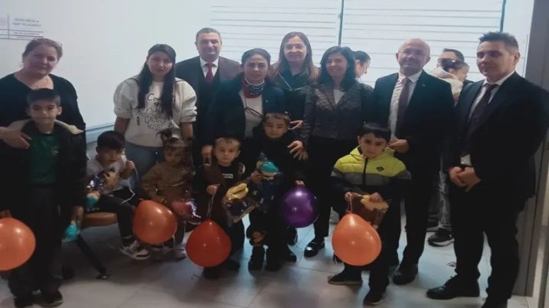 Kitaplar Şifa Oldu: Çine’de İyileştiren Kütüphane Ruhu Hastaneye Taşındı